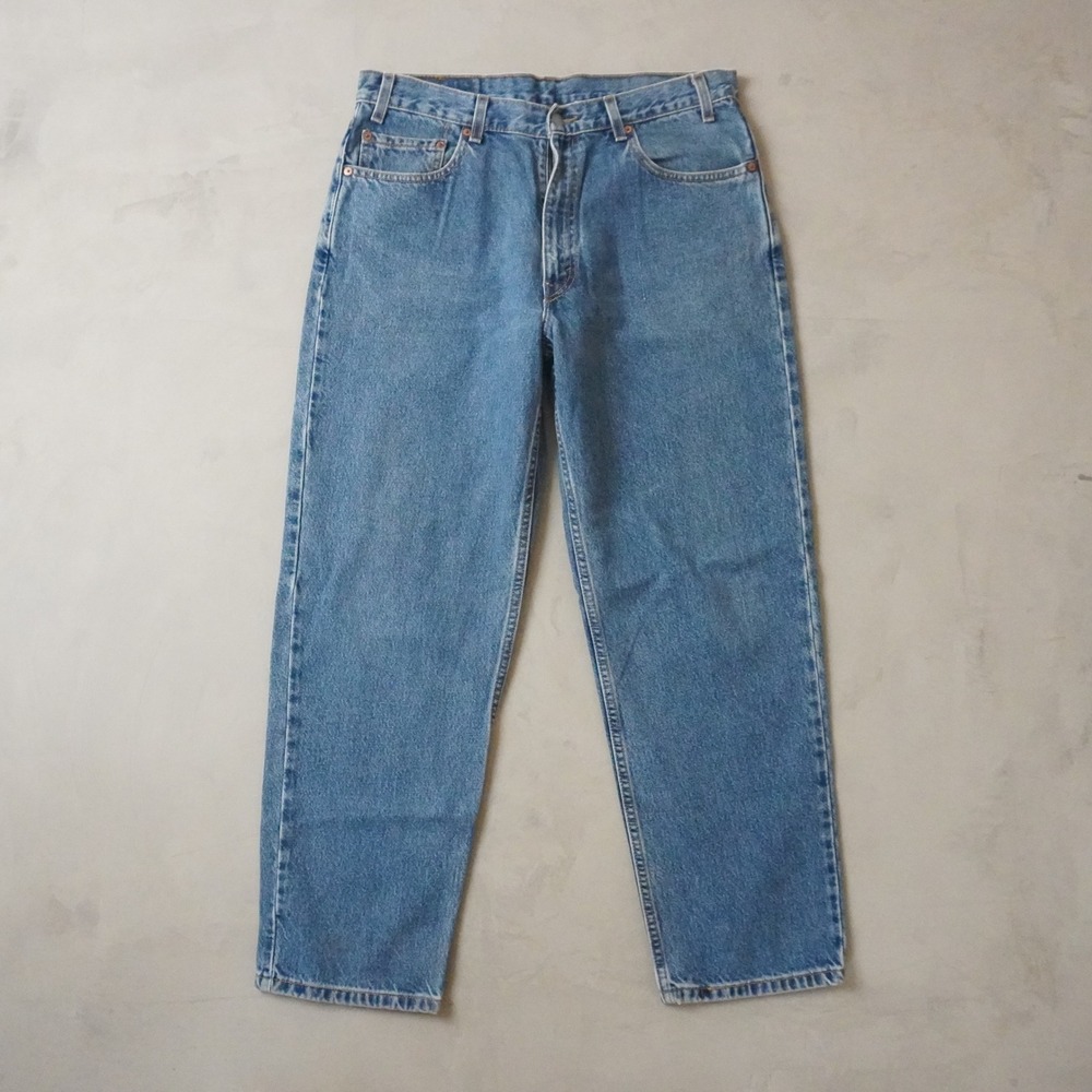 Vintage Levis 550 Jeans 36x29 90s Blue Relaxed Fit Tapered Leg Denim